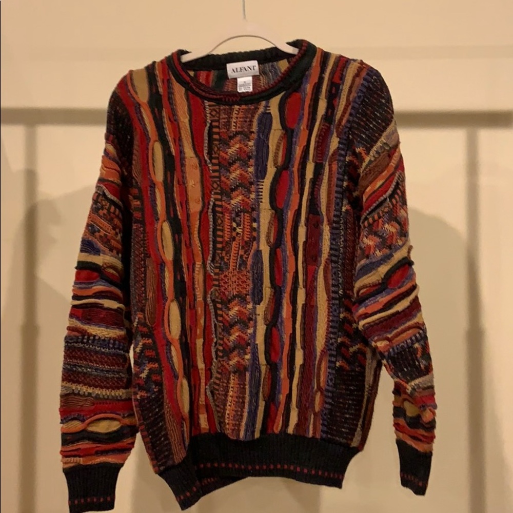 ALFANI Beautiful colorful sweater